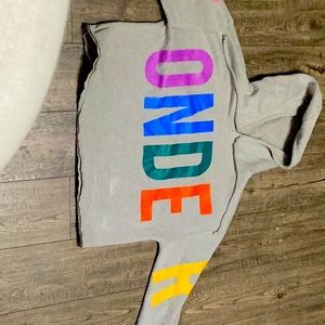 W.O.N.D.E.R sweater from boutique
